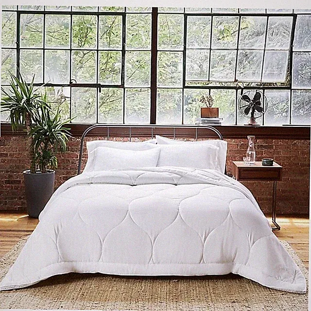 Pre Owned Display Item Buffy Comforter ONLY Soft White Twin